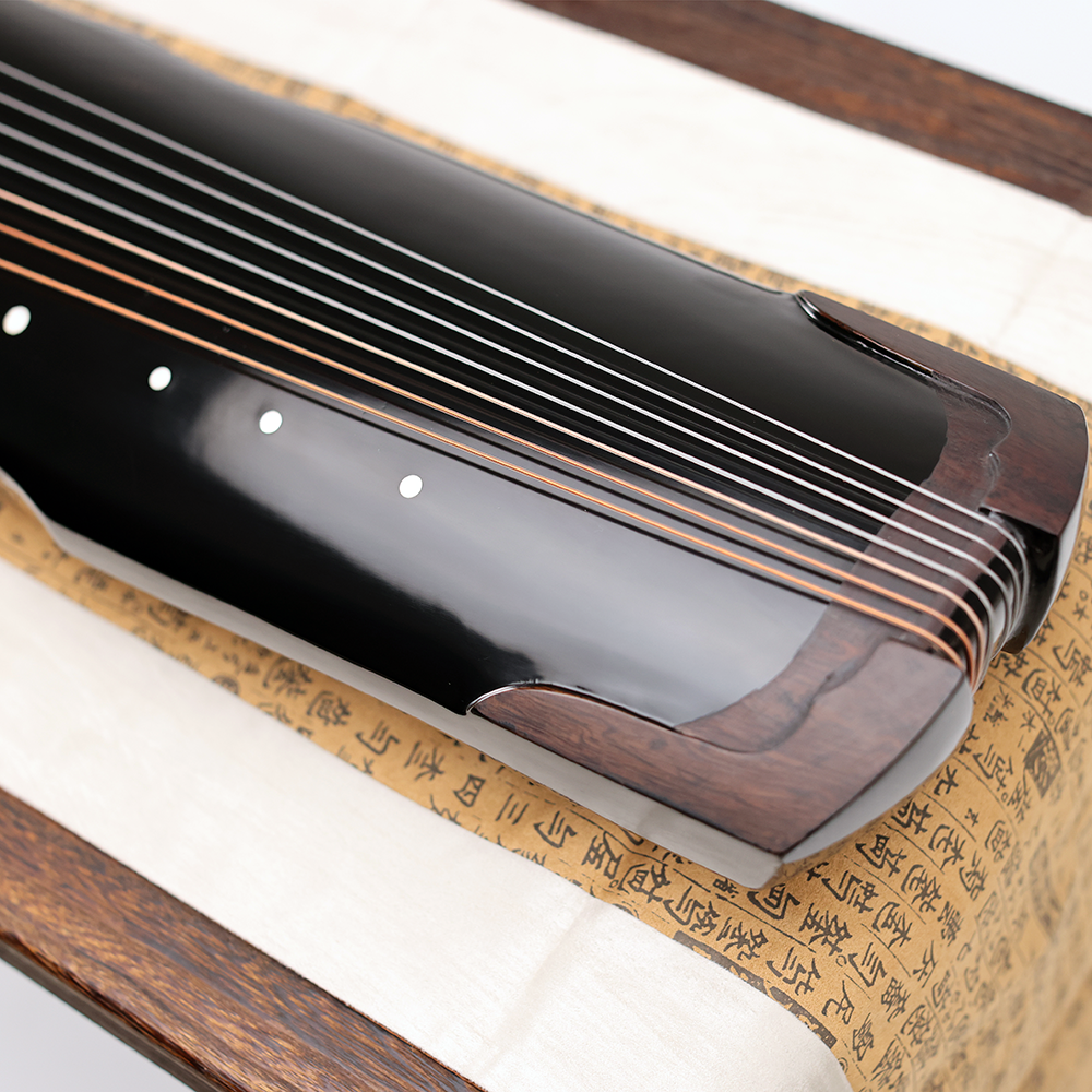Raw Lacquer Guqin, "Zhongni" Style